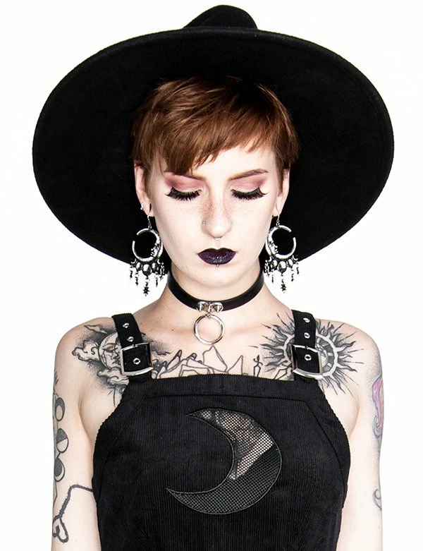 Restyle Sleepless Nights Black Earrings - Image 3