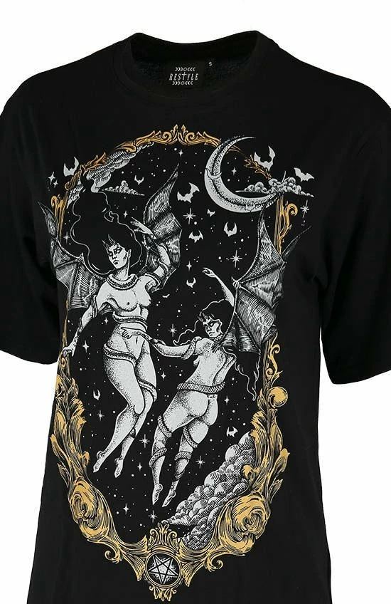 Restyle T-Shirts Succubus Las Furias Black Oversized T-shirt - Image 2