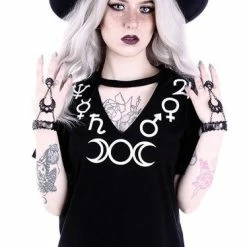 Restyle T-Shirts V-neck With Choker Gothic Blouse With Moon Symbol
